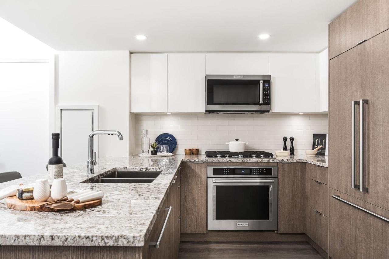 Level Yaletown - Richards Aparthotel แวนคูเวอร์ ภายนอก รูปภาพ
