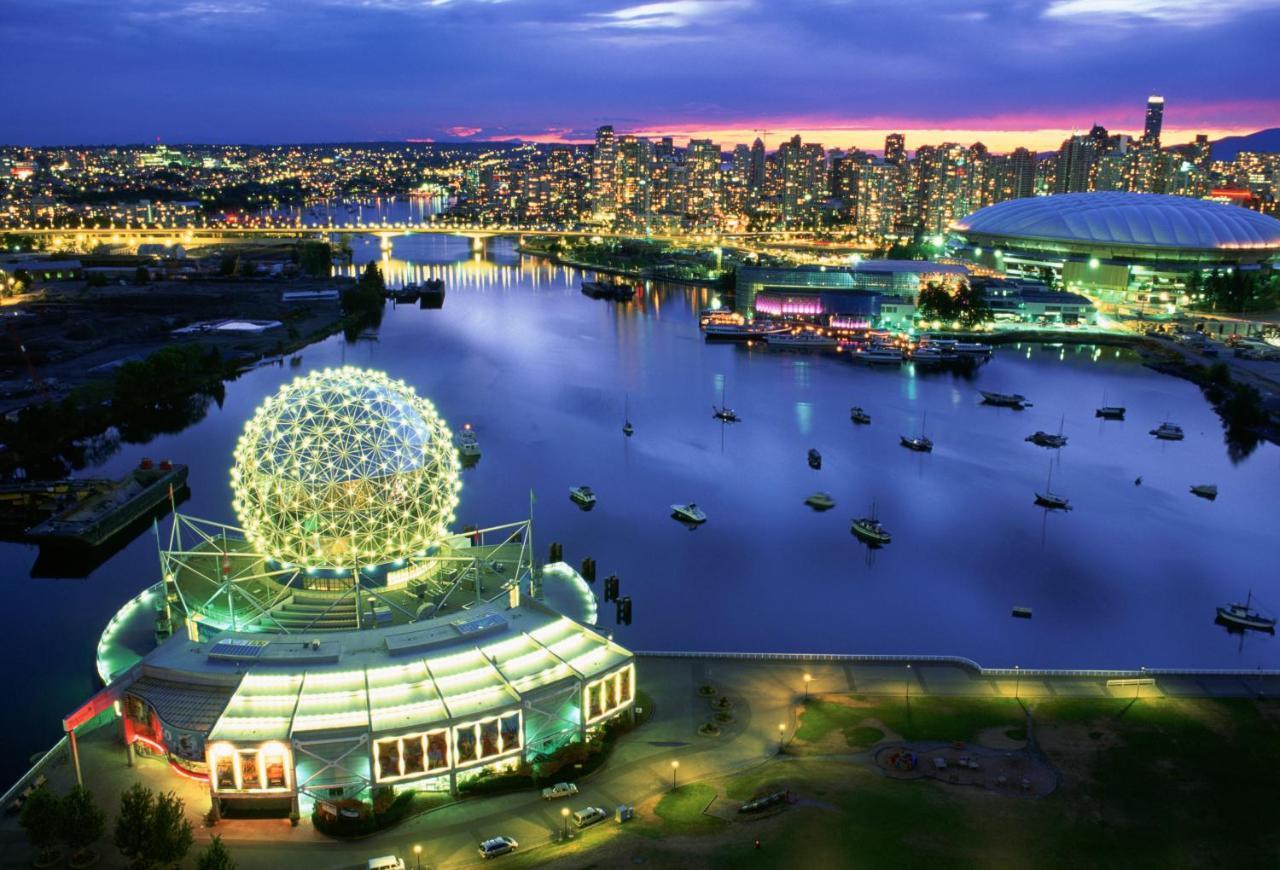 Level Yaletown - Richards Aparthotel แวนคูเวอร์ ภายนอก รูปภาพ